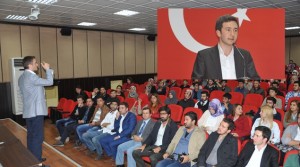 Yeni Türkiye Yolunda Gençlik Seminerleri’nin İlki