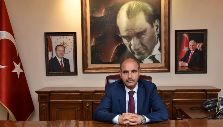   Karabük Valisi Mehmet