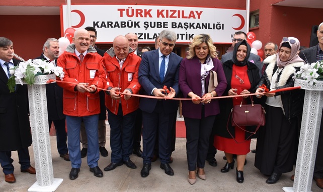Türk Kızılayı Karabük Şubesi ‘Kızılay Butik’ açılışını yaptı