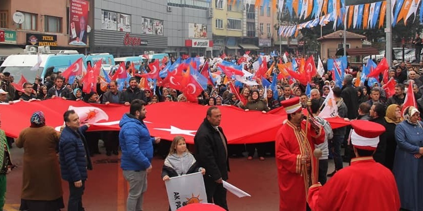 AK Parti Yenice de İlk Mitingini Yaptı