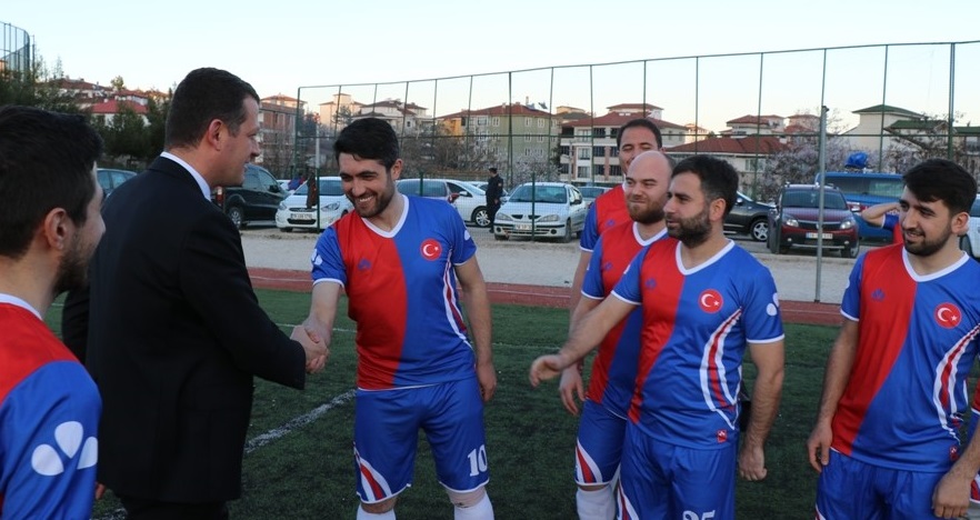 6.Altın Safran Kurumlar Arası Futbol Turnuvası Başladı