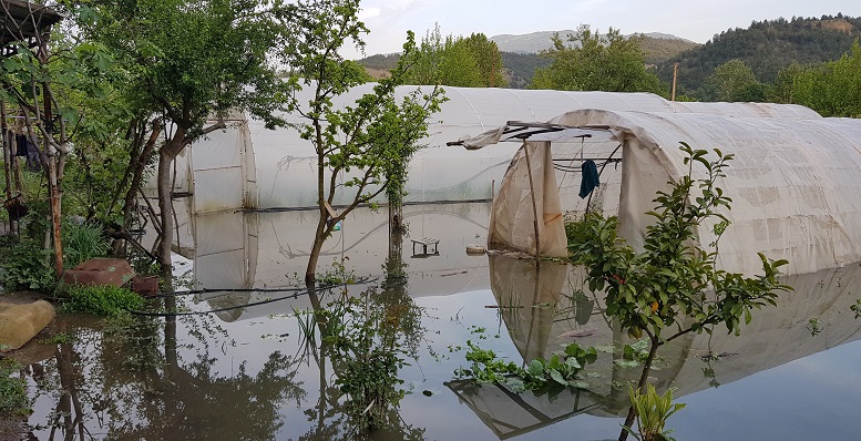 İHA-Karabük’te yağışlar sonrası kanalizasyon