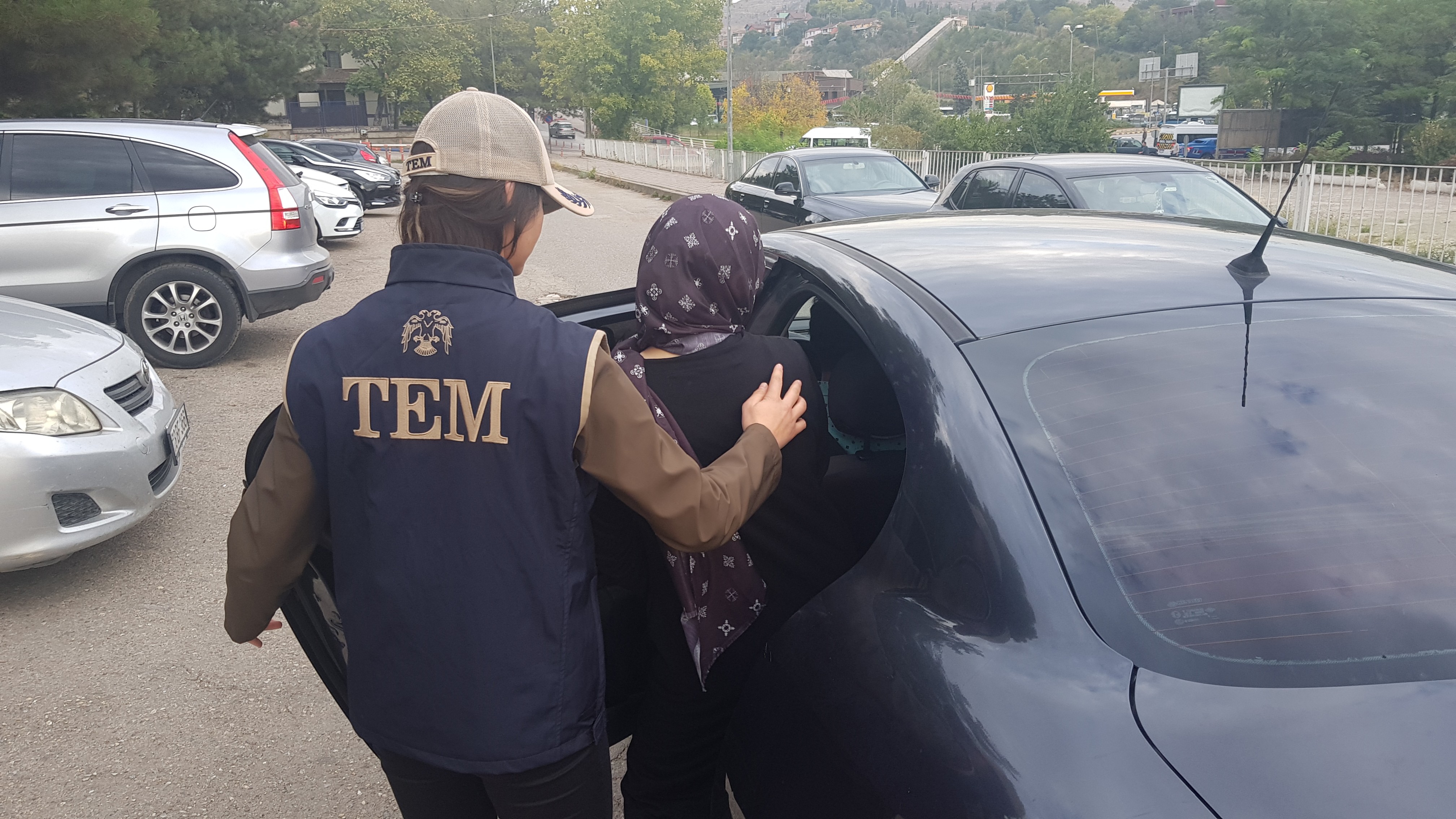 Yakalama kararı bulunan FETÖ şüphelisi Trabzon’ da tutuklandı