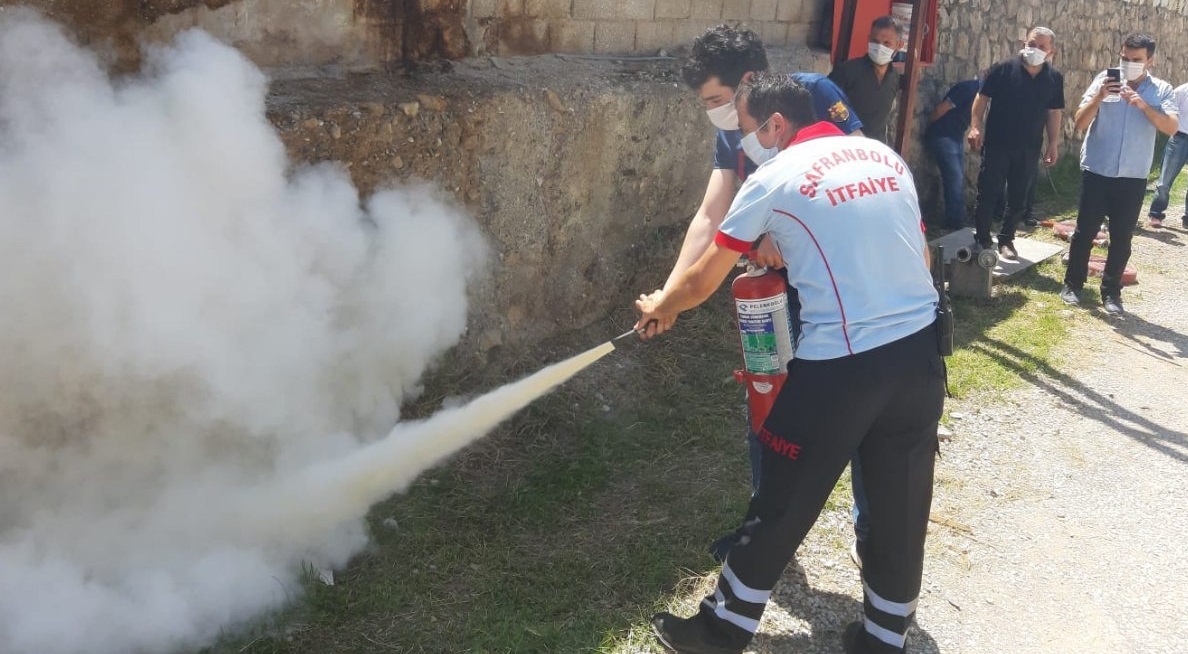 Safranbolu Belediyesi’nden Vatandaşa Yangın Eğitimi