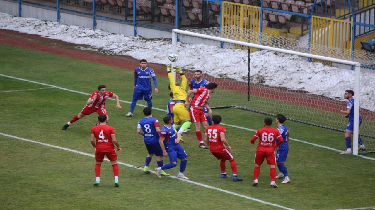 TFF 3. Lig: Kardemir Karabükspor: 1 – Çankaya FK: 3
