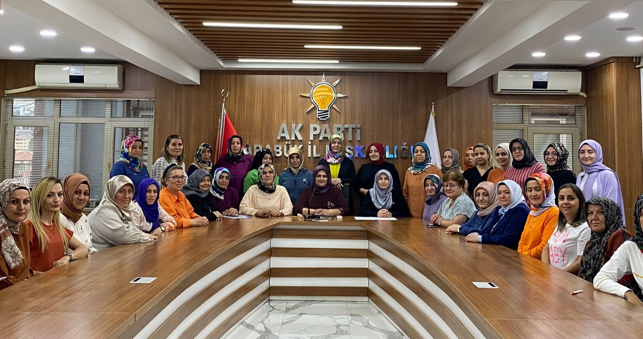 AK Parti Karabük Kadın