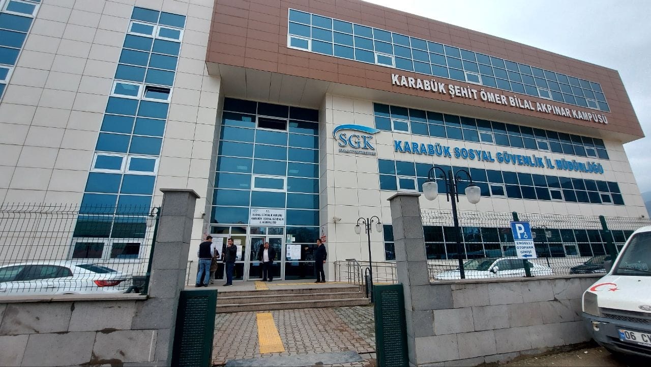 Yasalaşarak Resmi Gazete’de yayımlanan EYT düzenlemesi ile gözler şimdi izlenecek