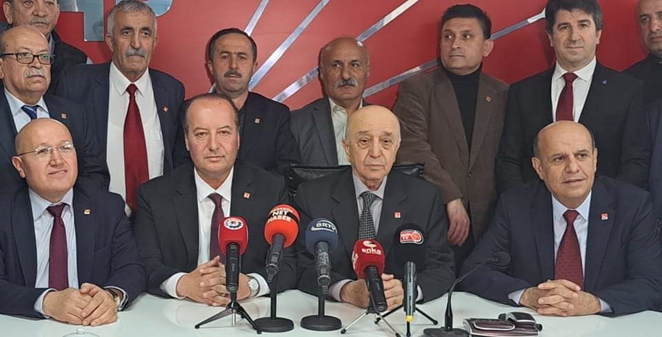 CHP Milletvekili adayları Cevdet Akay, Abdullah Çakır ve Bayram Karadağ,