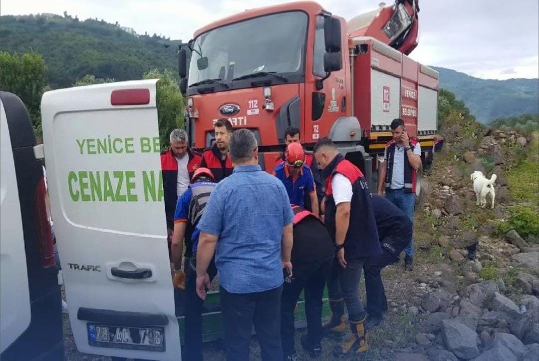 Haber-M.Akgün / KARABÜK ‘ÜN YENİCE İLÇESİNDE FİLYOS ÇAYINDA Kİ AKINTIYA