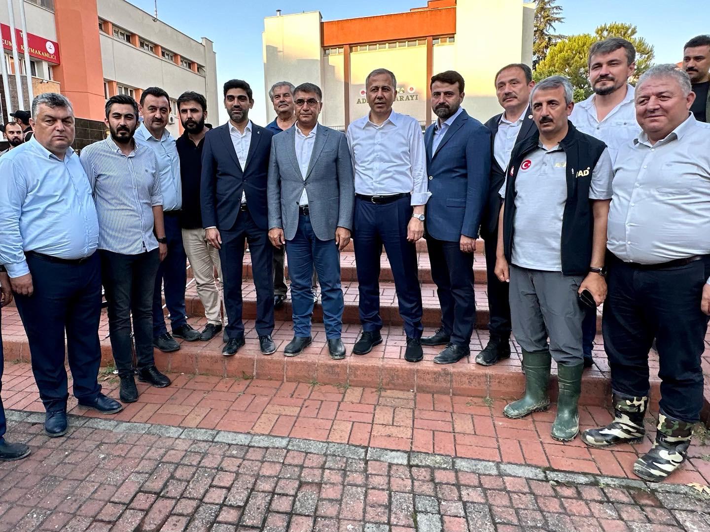 AK Parti Karabük Milletvekilleri Cem Şahin ve Ali Keskinkılıç, Vali Fuat Gürel