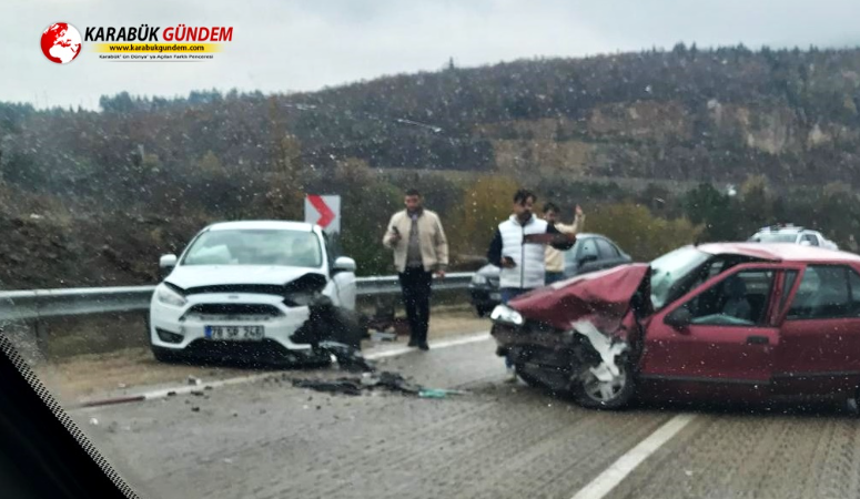 Karabük’te iki otomobilin kafa