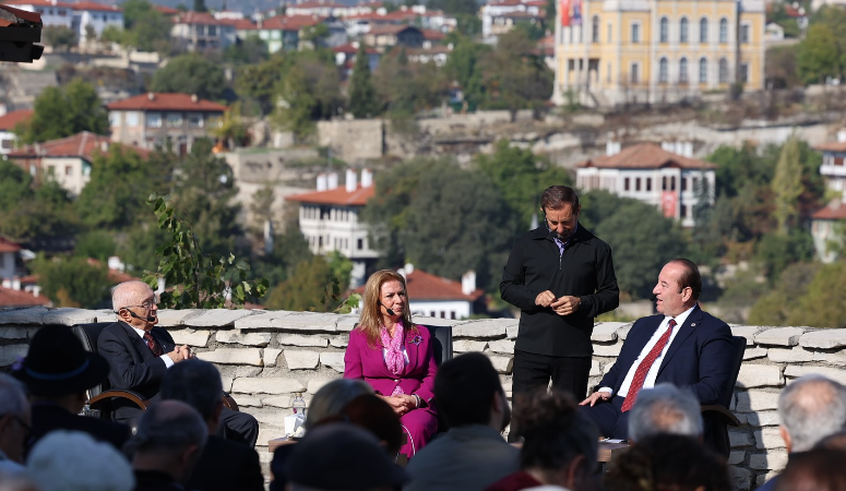 Görkemli Hatıralar Safranbolu’daydı Halk TV’nin Görkemli  Hatıralar, programı ile  Serhat Asker  Safranbolu’daydı. Her