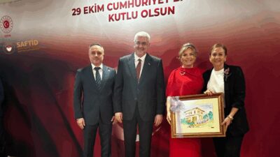 Cumhuriyet’in 102. yılı kutlamaları kapsamında Türkiye Cumhuriyeti Sofya Büyükelçiliği tarafından