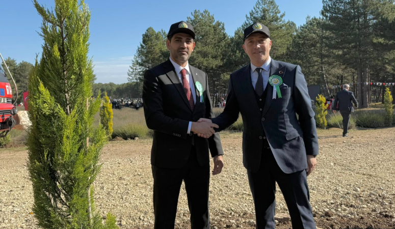 Karabük Aladağ mevkiinde Yeşil Vatan Seferberliği kapsamında 11 hektarlık alanda;